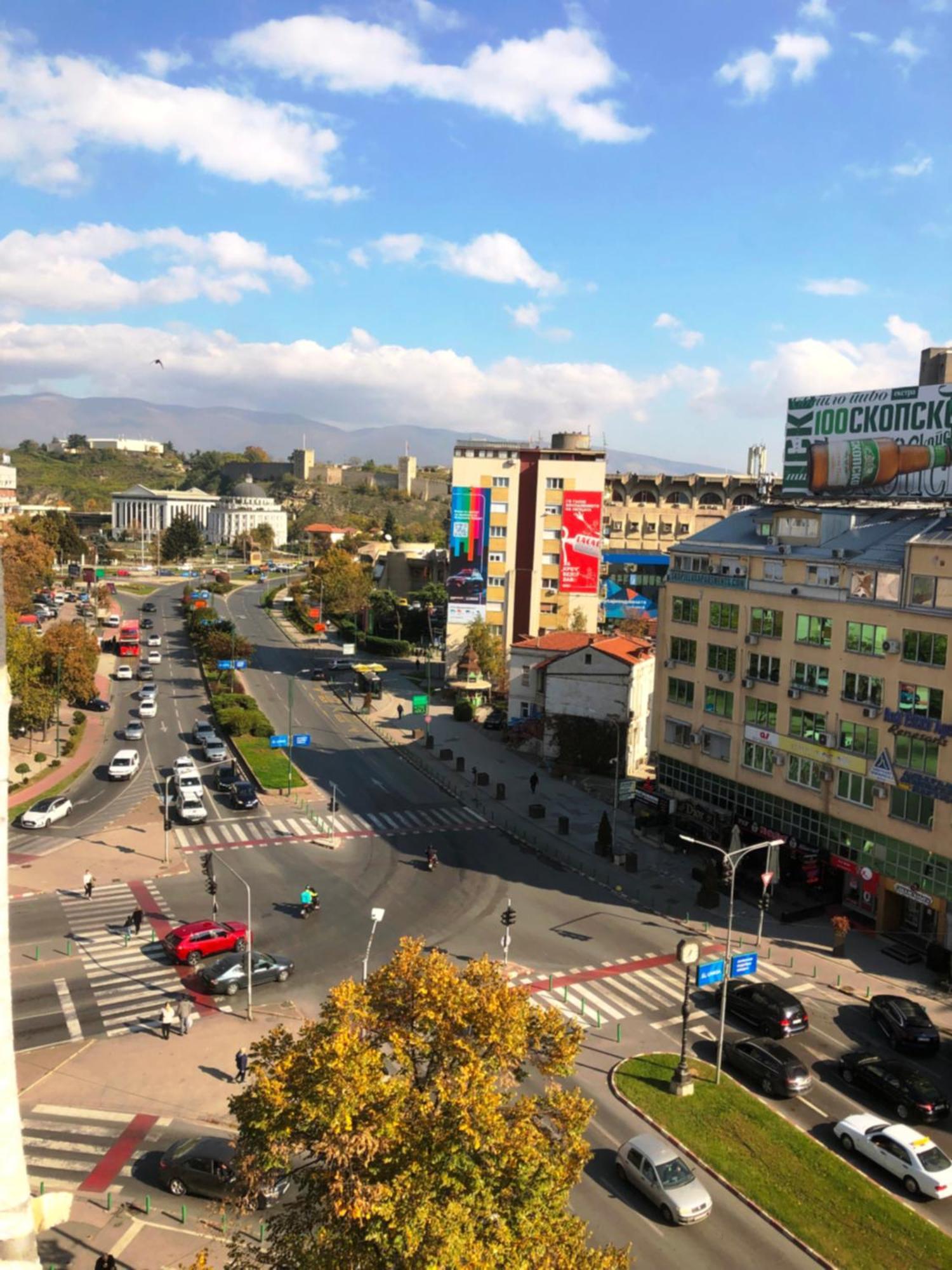 Hotel Room City Square With Great View No Parking Üsküp Dış mekan fotoğraf